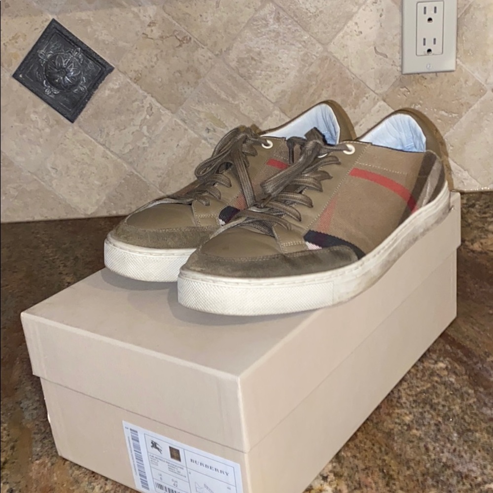 Burberry Men’s shoes